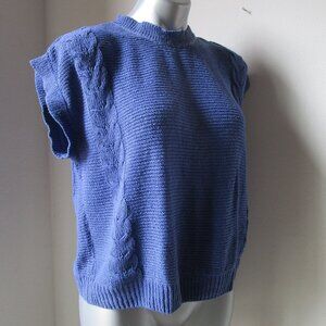 Purple silk and cotton pullover sweater vest. Size M. Loose stitch distressed